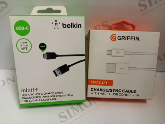 BOX OF APPROX 5 ITEMS TO INCLUDE BELKIN MIX IT CHARGING CABLE AND GRIFFIN CHARGING CABLES