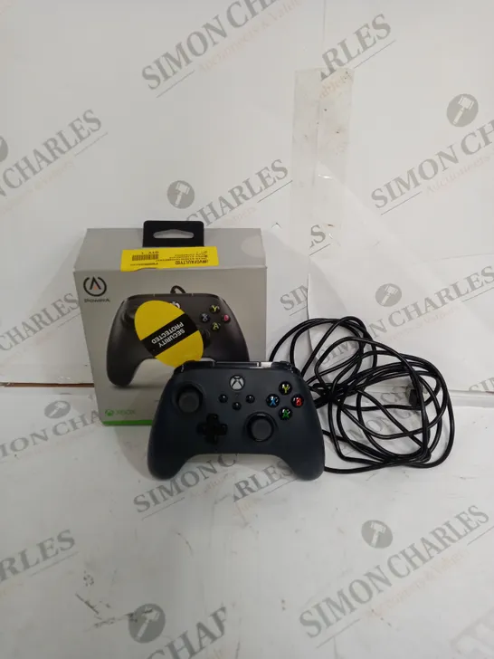 XBOX WIRED CONTROLLER IN BLACK