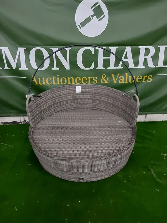 DESIGNER GREY RATTAN GARDEN/PATIO RELAXATION SEAT UNIT 