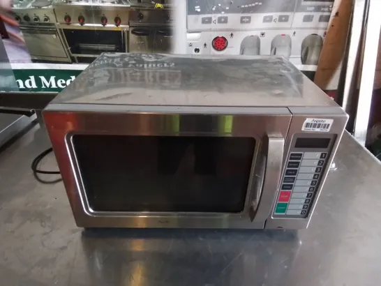 DAEWOO COMMERCIAL MICROWAVE OVEN, MODEL: KOM-9P11