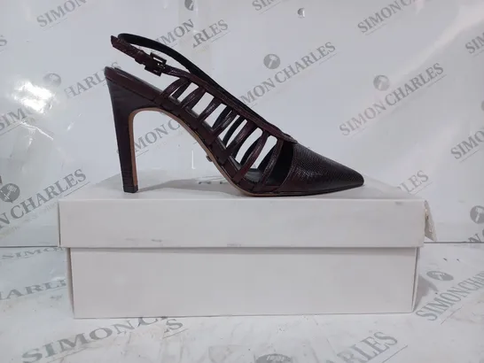 BOXED PAIR OF REISS DAPHNE SLINGBACK HEELS IN POMEGRANATE SIZE 5