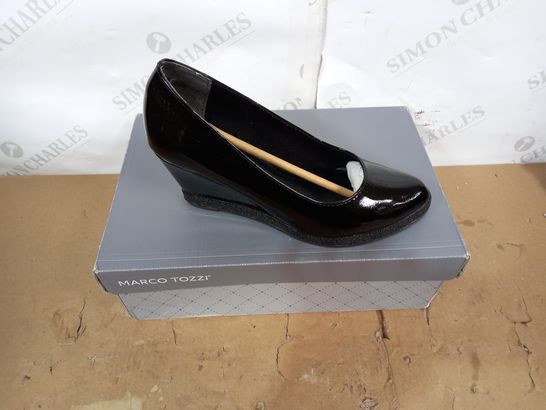 BOXED PAIR OF MARCO TOZZI WEDGE HIGH HEELS SIZE 37