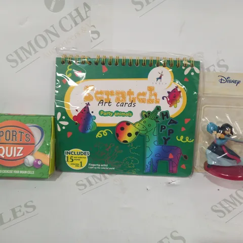 LOT OF APPROXIMATELY 10 ASSORTED TOYS AND GAMES TO INCLUDE DISNEY MULAN FIGURE, SCRATCH ART CARDS, SPORTS QUIZ, ETC