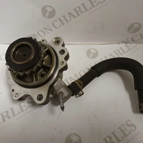 MAZDA OEM ENGINE VACUUM PUMP - R2AA 18G00 K2102