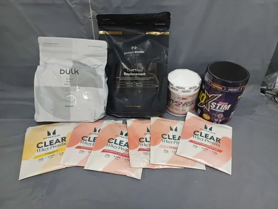 LOT OF APPROXIMATELY 10 PROTEIN POWDER SUPPLEMENTS. VARIOUS FLAVOURS AND SIZES