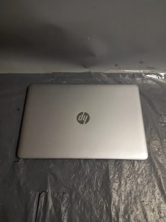 HP ELITEBOOK 850 G3 LAPTOP IN GREY/BLACK