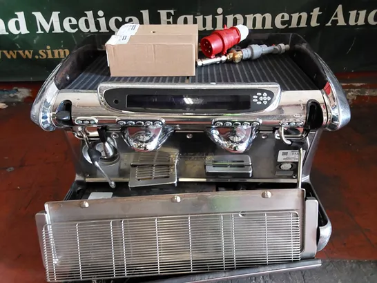 FAEMA EMBLEMA 2 GROUP ESPRESSO MACHINE 