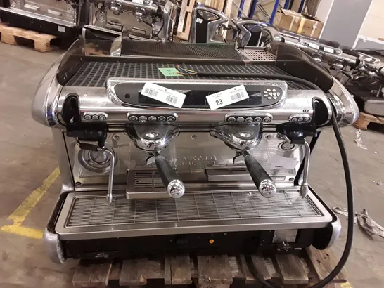 FAEMA EMBLEMA COMMERCIAL COFFEE ESPRESSO MACHINE 