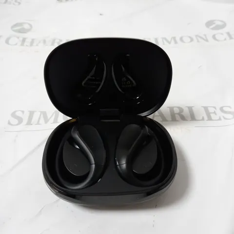 OYIB RS7 TRUE WIRELESS EARBUDS