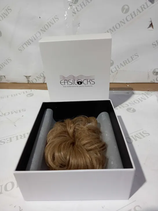 EASILOCKS HD FIBRE ELASTICATED SCRUNCHIE SAND AND VANILLA 