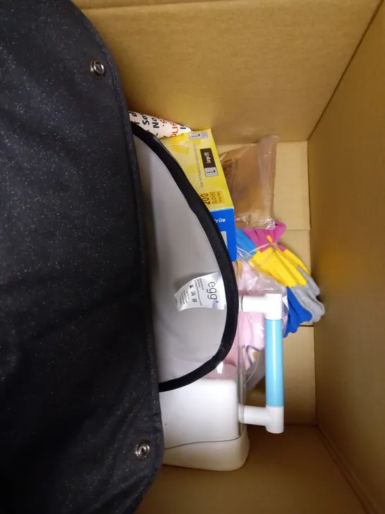 BOX OF APPROXIMATELY 10 ASSORTED HOUSEHOLD ITEMS TO INCLUDE FABRIC CARE KIT, PET GROOMER, WATER FILTER JUG ETC 