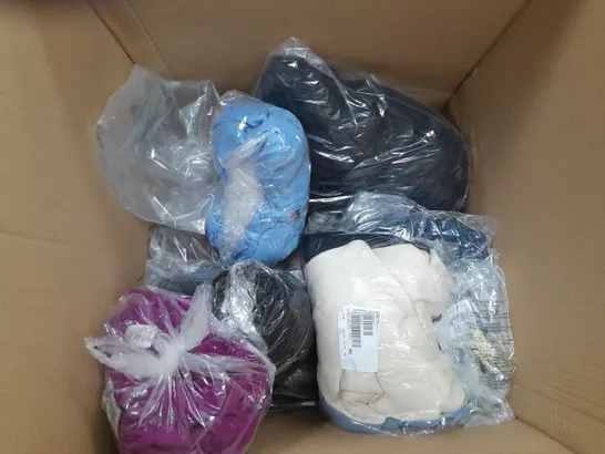 A BOX OF 10 VARIOUS ITEMS TO INCLUDE A PAIR OF WHITE JM JEANS A BLUE SOFT FURRY JUMPER AND GREEN FLOWERY THIN JACKET 