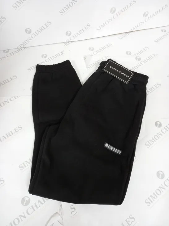 BECK & HERSEY MASON JOGGER - BLACK - SMALL