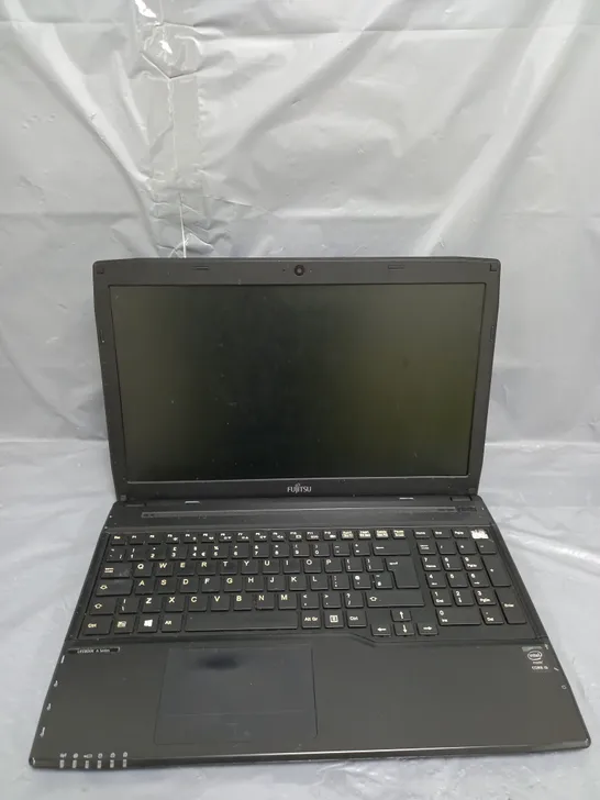 FUJITSU LIFEBOOK A544 15 INCH I5-4210M 2.60GHZ