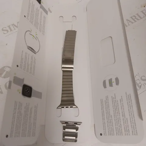 APPLE WATCH LINK BRACELET - SILVER