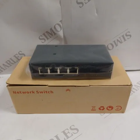 BOXED K0402WS NETWORK SWITCH 