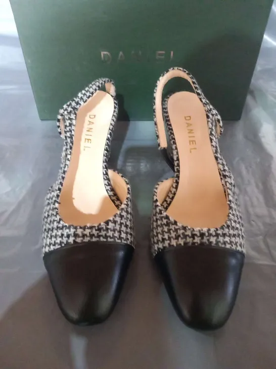 BOXED DANIEL KIRA BLOCK HEEL SLING BACK SIZE 39