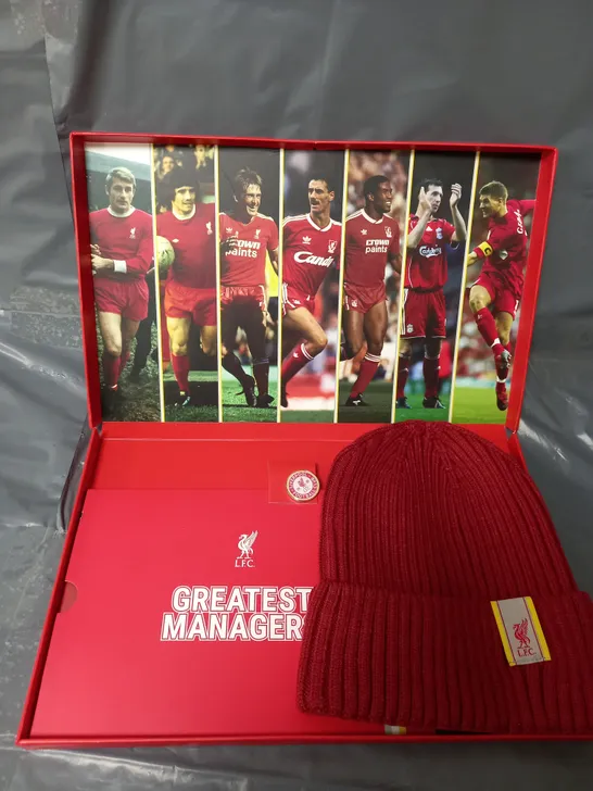 BOXED LIVERPOOL FC BEANIE HAT & BADGE