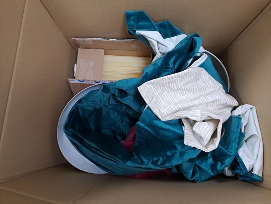 LARGE BOX OF HOUSEHOLD ITEMS TOO INCLUDE LAMP SHADES , CURTAINS AND GLUE STICKS 