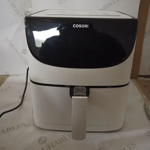 COSORI AIR FRYER 1700W MAX XXL 5.5L DIGITAL TOUCHSCREEN - WHITE