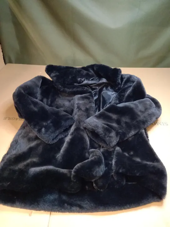 STRADIVARIUS FLUFFY COAT JACKET IN BLACK - SMALL