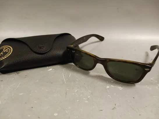 RAY-BAN TORTOISE SHELL DEIGN SQUARE FRAME SUNGLASSES 