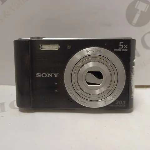 SONY W810 COMPACT CAMERA