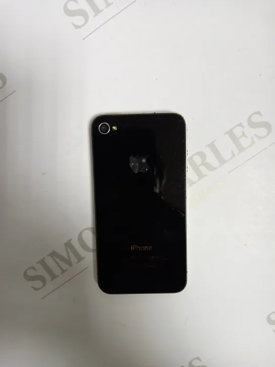 APPLE IPHONE 4 (A1332) SMARTPHONE 