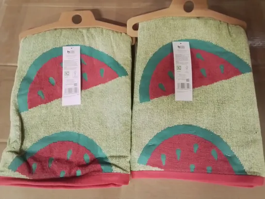 LOT OF 6 BRAND NEW WATERMELON THEMED BATH TOWELS - 79CM X 152CM