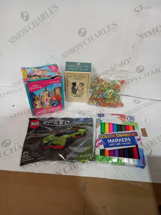 BOX OF APPROX 20 ASSORTED TOYS TO INCLUDE - DISNEY PANINI STICKERS, BAG OF MARBELS, LEGO SPEED BAG ETC