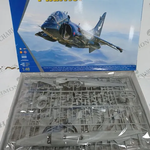 KINETIC 1/48 BAE HARRIER T2/T4/T8 MODEL KIT