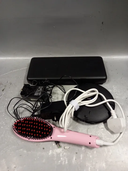 BOX OF APPROXIMATELY 3 ASSORTED ELECTRICAL ITEMS TO INCLUDE NOZA TECH HEAT BRUSH, TV BOX PRO AND BT SMART HUB 2 WIFI DISC