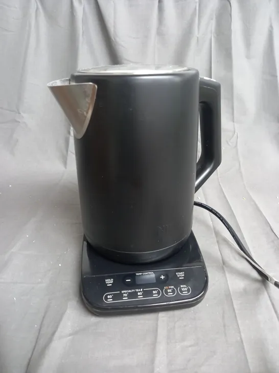 BOXED NINJA PERFECT TEMPERATURE KETTLE KT200UK