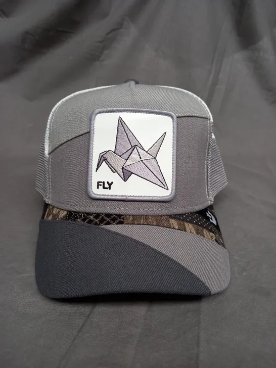 THE FARM FLY CAP