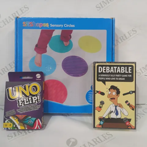 BOX OF APPROXIMATELTY 30 ASSORTED TOYS AND GAMES TO INCLUDE UNO FLIP, DEBATABLE PARTY GAME, SILISHAPES SENSORY CIRCLES, ETC