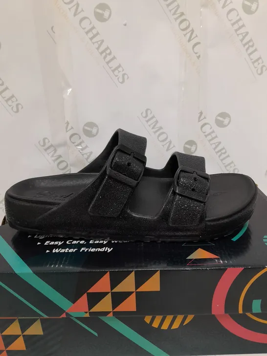 SKECHERS CALI GEAR SLIDE SANDAL BLACK SIZE 9