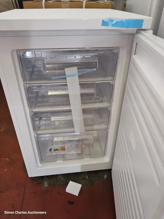 ENGLISH ELECTRIC UNDER COUNTER FREEZER WHITE EEF085H