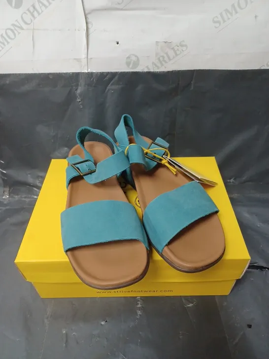 STRIVE LADIES SANDALS TEAL SIZE 7