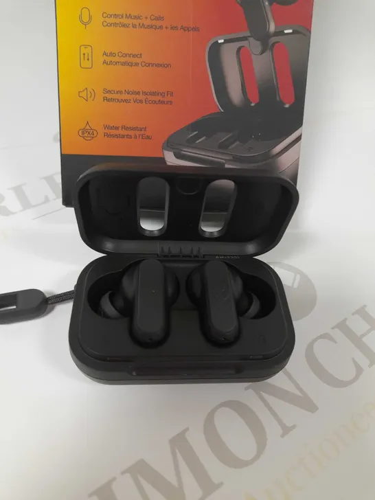 BOXED SKULLCANDY MINI AND MIGHTY TRUE WIRELESS EARBUDS