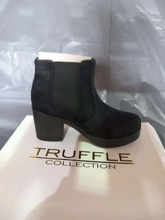 BOXED TRUFFLE COLLECTION STAR BLACK SYNTHETIC ANKLE BOOTS SIZE 3