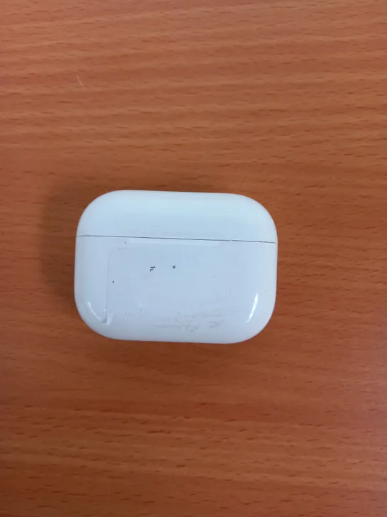 APPLE AIRPODS PRO