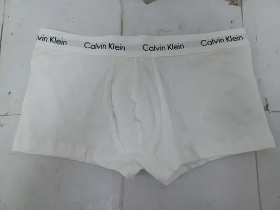 CALVIN KLEIN BOXERS IN WHITE - LARGE