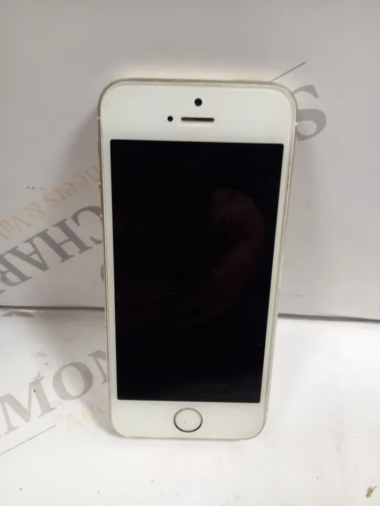 APPLE IPHONE 5S SMARTPHONE 