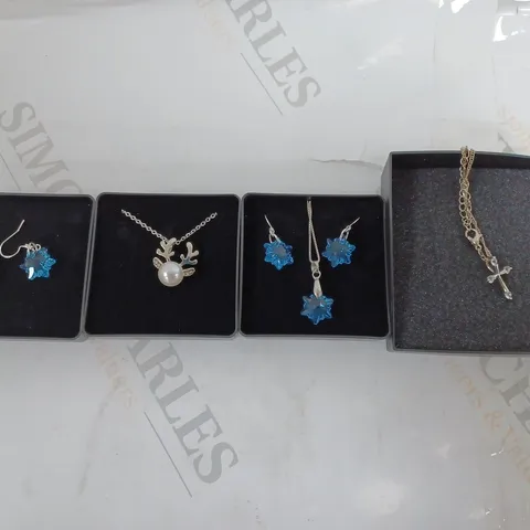 4 X BOXED CLEAR CRYSTAL JEWELLERY PRODUCTS IN VARIOUS DESIGNS