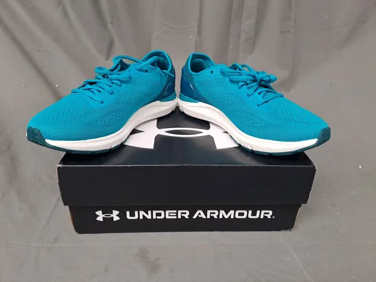 BOXED PAIR OF UNDER ARMOUR HOVR SONIC 6 SHOES IN BLUE UK SIZE 7