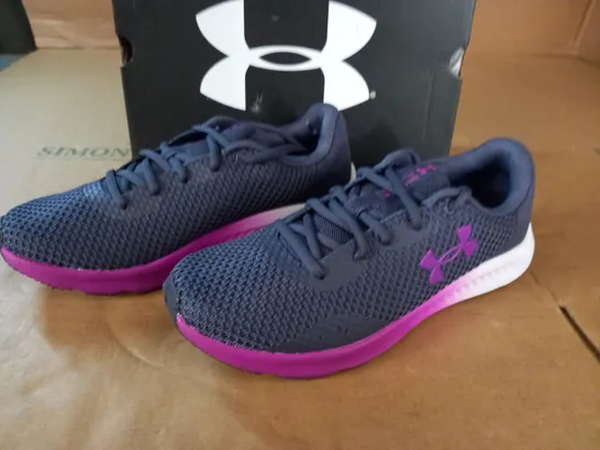 PAIR OF UNDER ARMOUR WOMENS CHARGED PURSUIT TRAINERS - UK 5