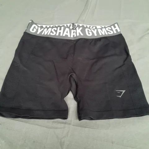 GYMSHARK BLACK SHORTS - SMALL