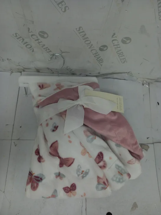 RACHEL ZOE REVERSABLE BABY BLANKET IN PINK/WHITE BUTTERFLIES 30"X40"