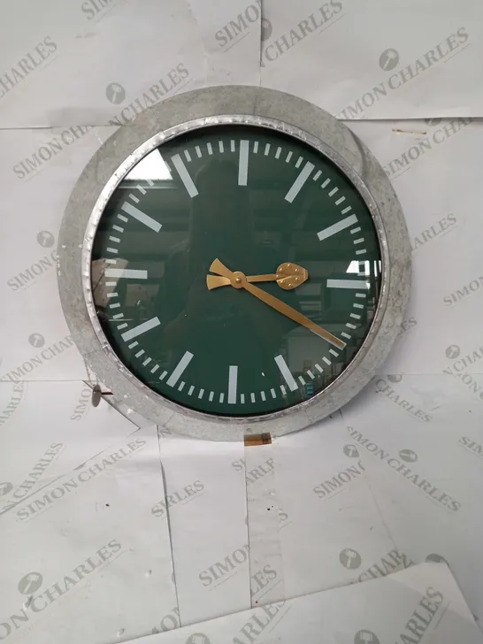 LARGE OUTDOOR GALVANISED STEEL CLOCK - GREEN FACE