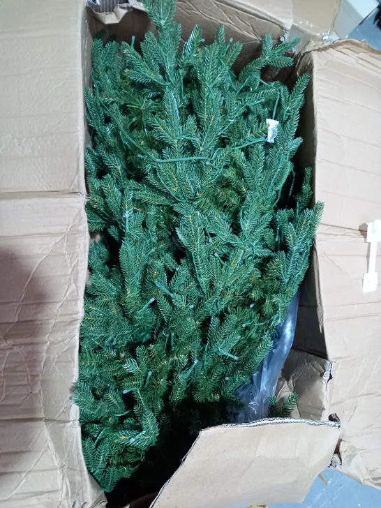 AUBURN CHRISTMAS TREE 5FT